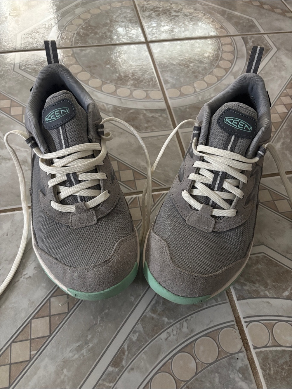 KEEN Women’s Gray Athletic Sneakers with Mint Accents